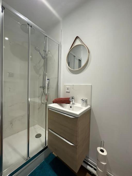 Appartement Proche Paris Et Metro - Parking Prive Мезонз-Альфор Екстер'єр фото